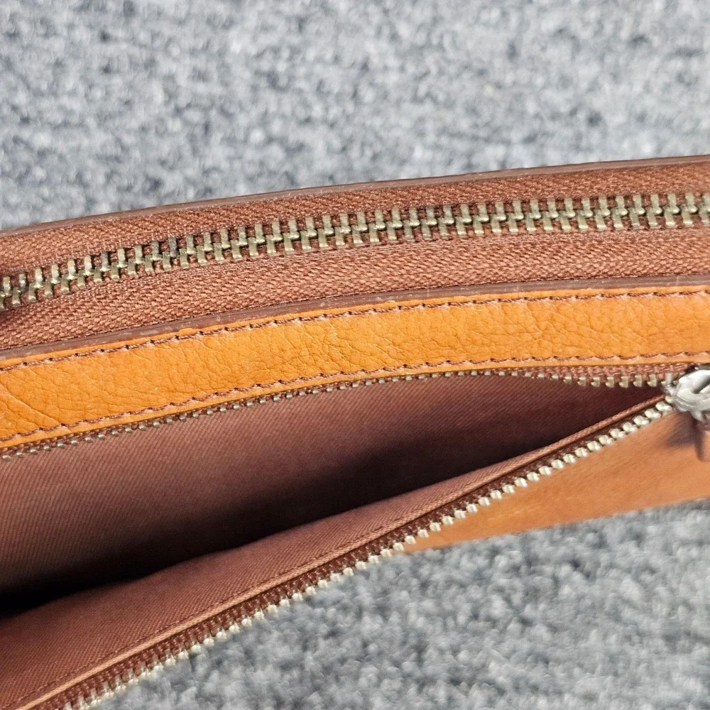 Fossil Wallet Womens Brown Leather Zip Around Accordion Credit Card Organizer